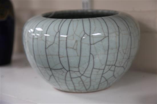 A Chinese crackle glaze alms bowl, Qing dynasty, 16.5cm high, 26.5cm diameter